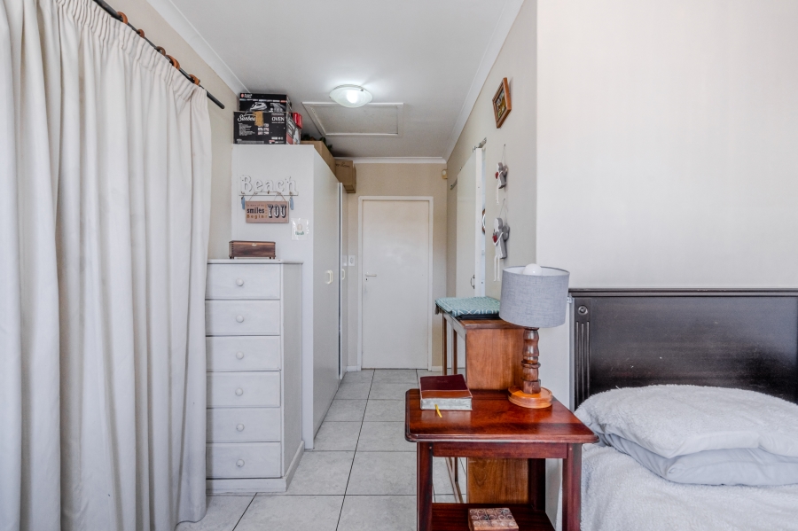 4 Bedroom Property for Sale in Northshore Western Cape